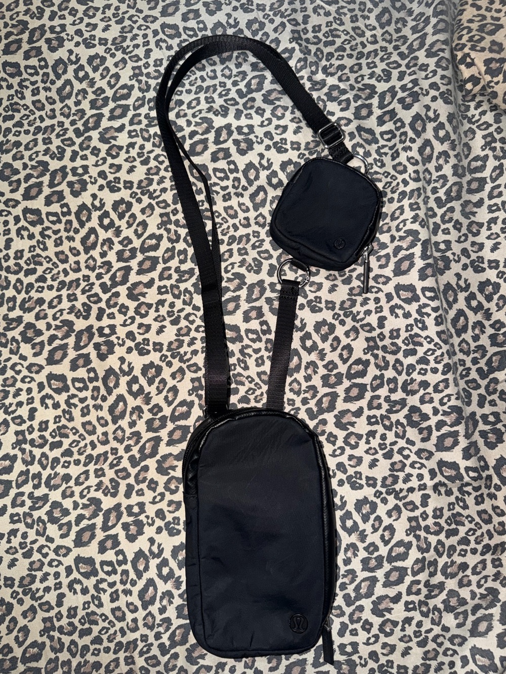 Lululemon Modular Phone Crossbody